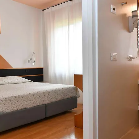 San Lorenzo Hotel 3*