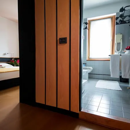 San Lorenzo 3* Пуос-д’Альпаго